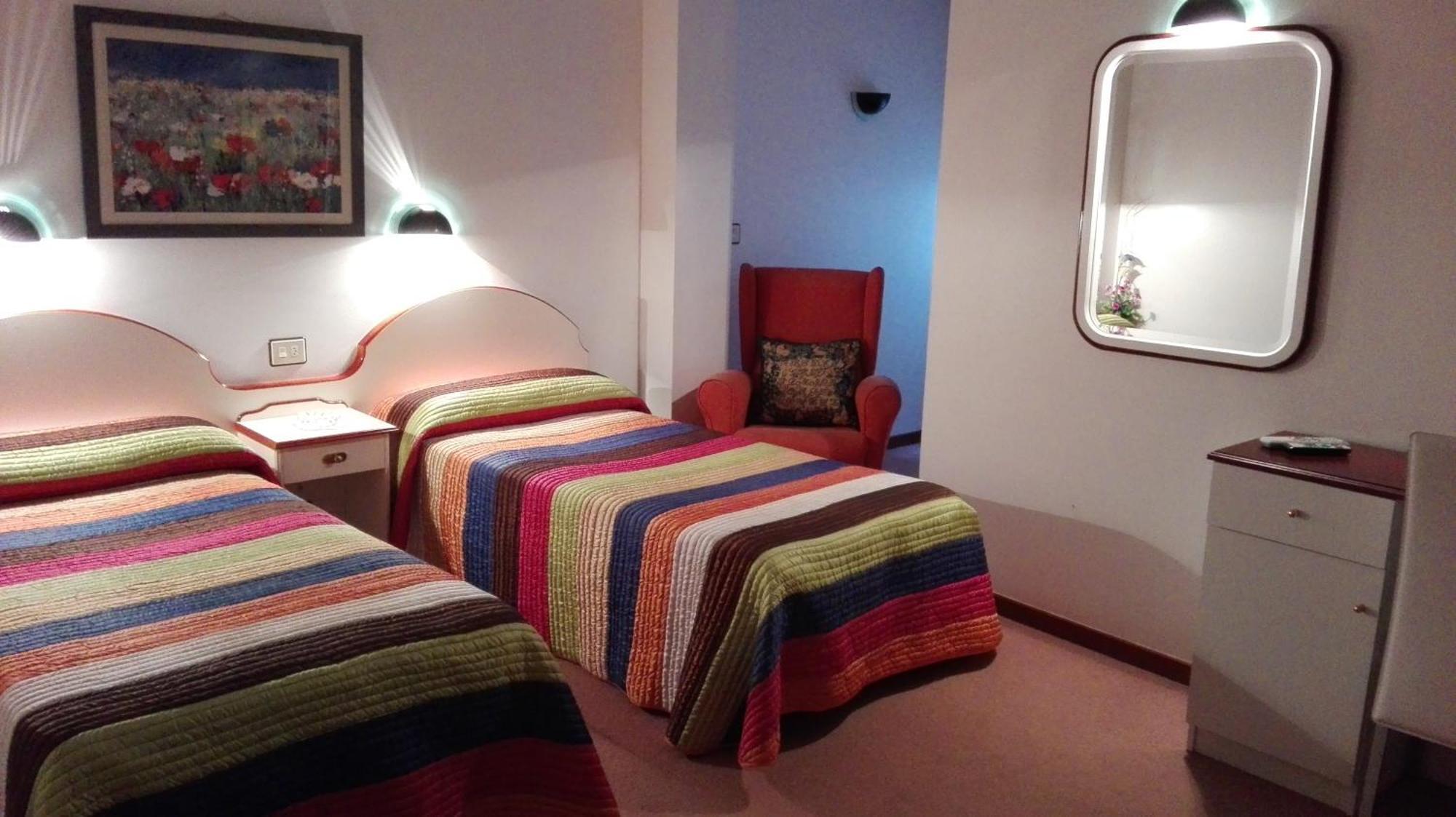 Hostal J.B Malpica de Bergantiños Exterior foto